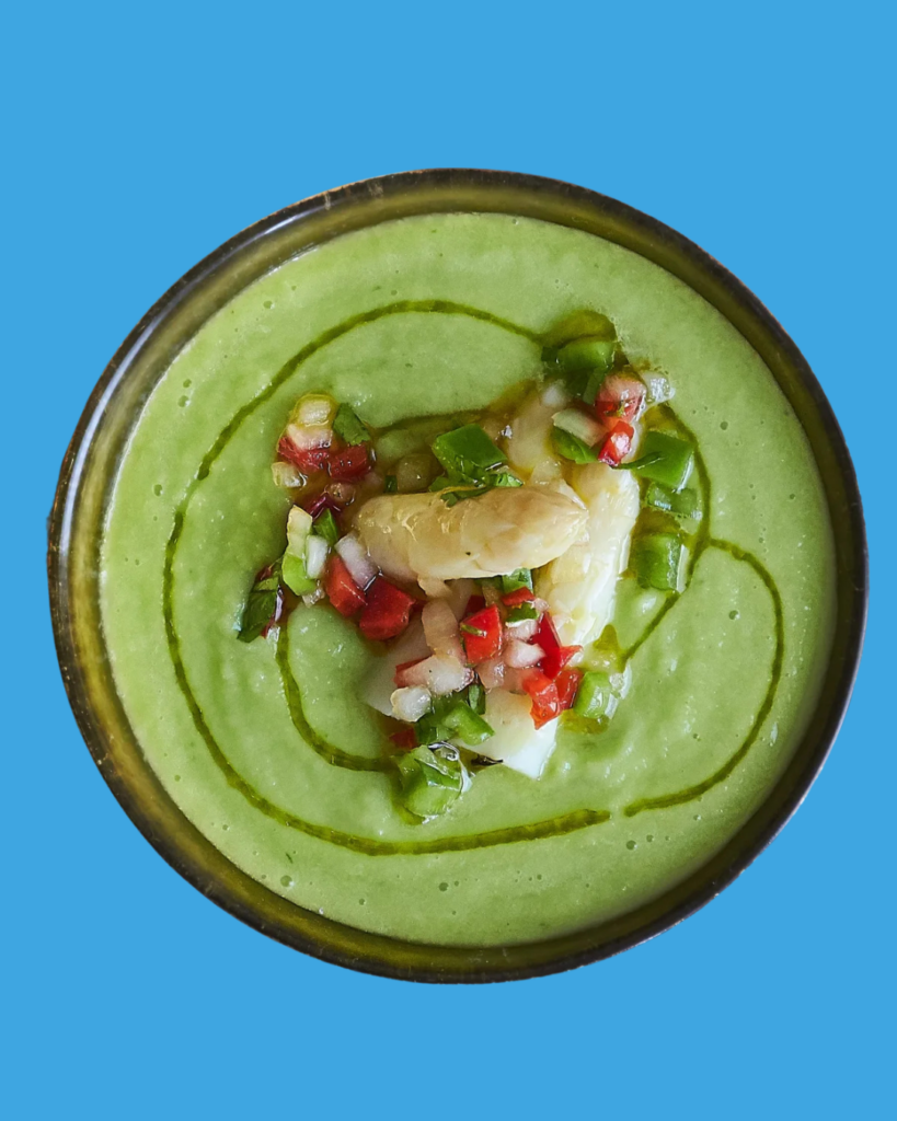 Gazpacho de melón Lililup con espárragos blancos en vinagreta