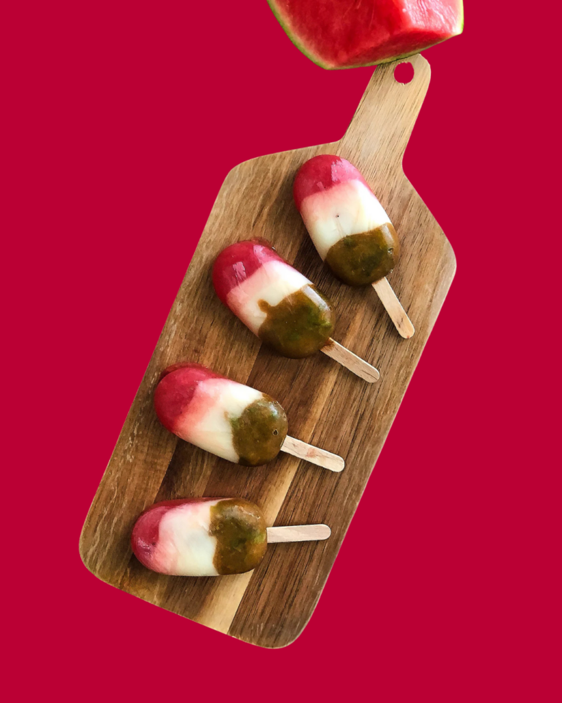 Polos de sandía con ciruela Claudia y yogur