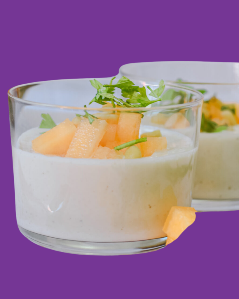 Vasitos de queso crema con melón Jimbee Tropical