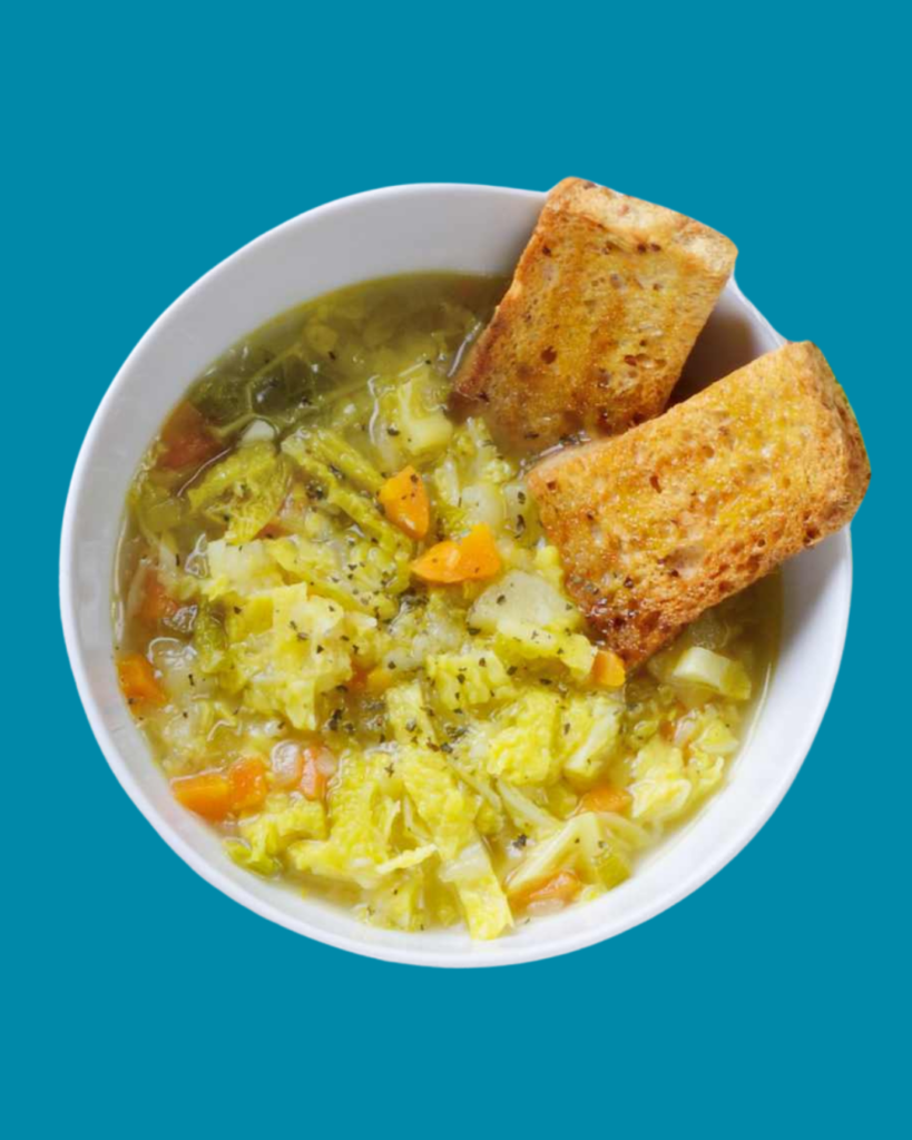 Sopa de Col Picuda, tomate y zanahoria