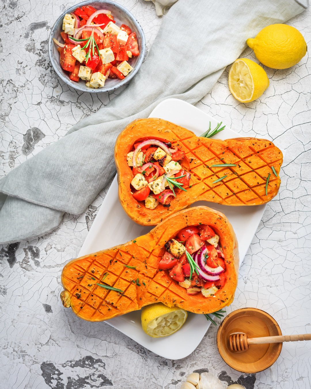 Calabaza rellena de verduras al horno