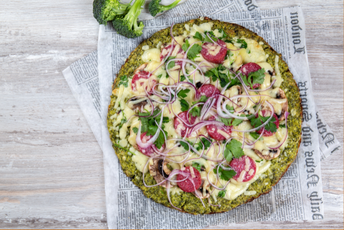 Pizza con Brócoli y Salami