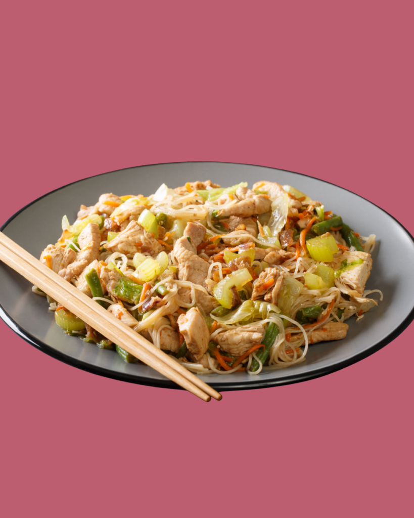 Noodles de Pollo con Apio