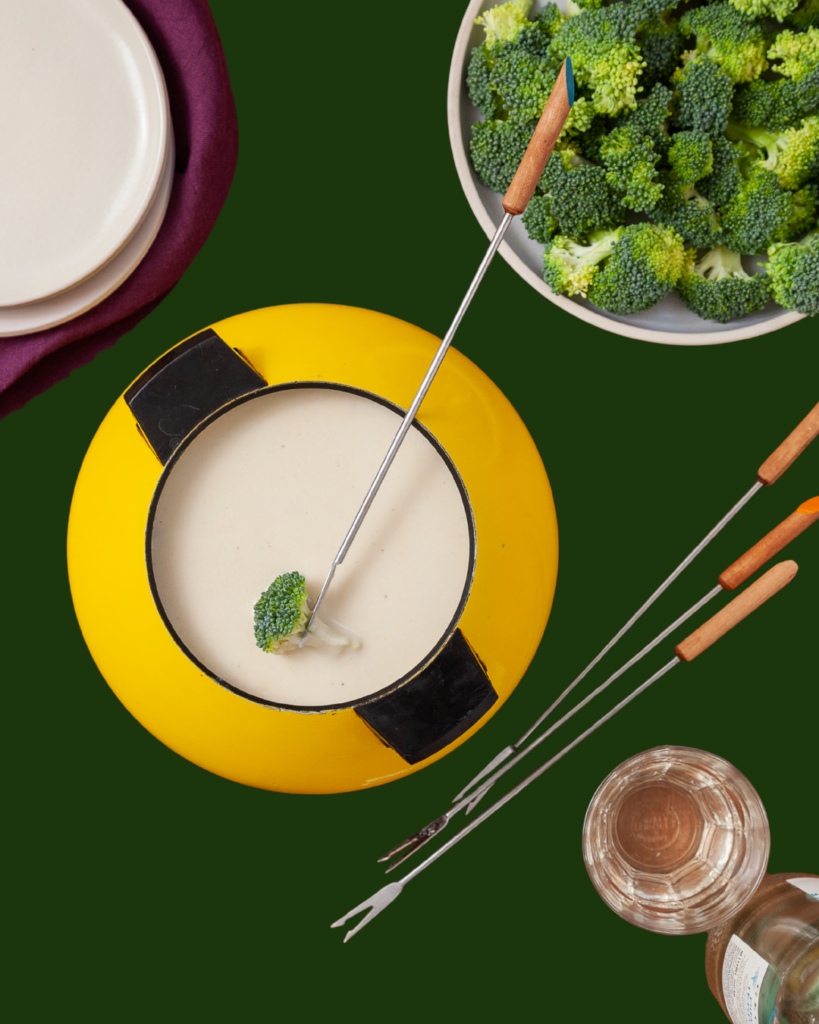 Fondue de Queso con Brócoli Crujiente